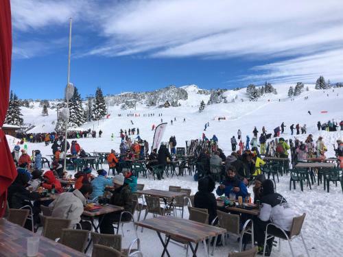 Apartamentos Charmant Studio Cabine Cosy � 100 M Des Pistes