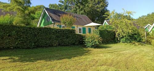Bungalow Port Couzages-lac Du Causse- Corr�ze