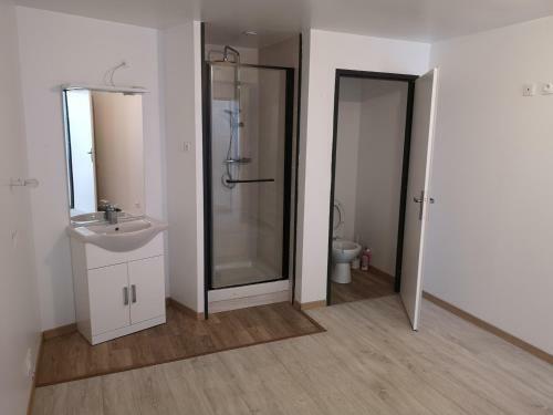 Apartamento Joli T2 Dans Une Maison De Village