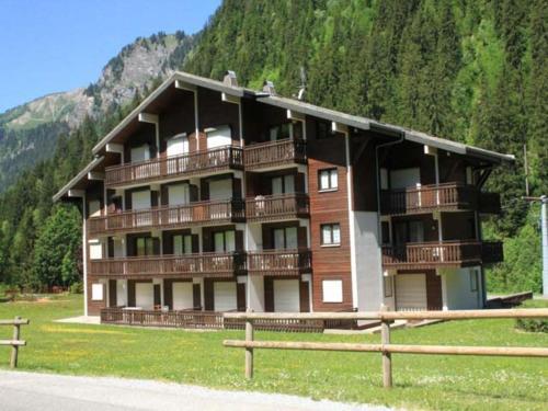 Apartamento Appartement Ch�tel, 1 Pi�ce, 3 Personnes - Fr-1-200-345
