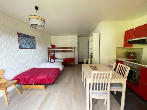 Apartamento 2 Comfortable Studios Of 2-4 Persons Each In Chatel Center