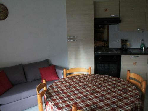 Apartamento Appartement Ch�tel, 2 Pi�ces, 4 Personnes - Fr-1-200-309