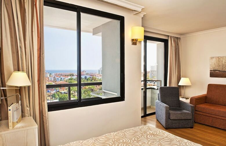 Hotel Spring Bitacora
