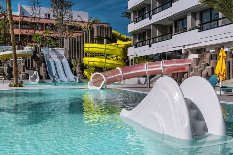 Hotel Spring Bitacora