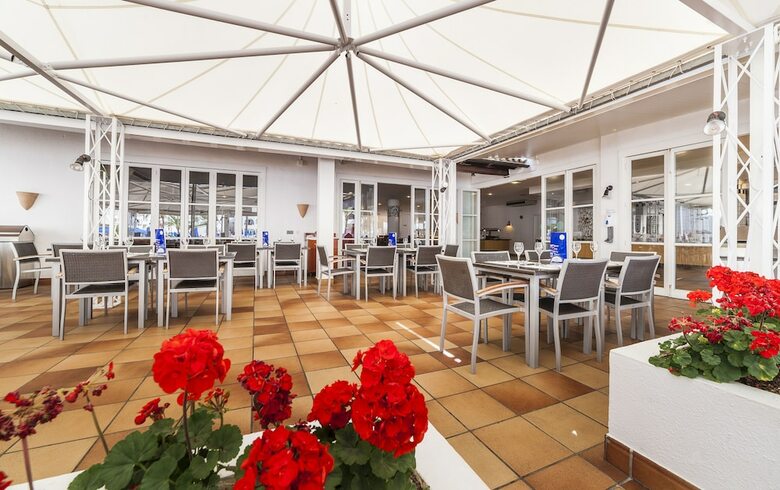 Hotel Globales Bouganvilla
