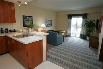 Chateau �lan Hotel And Conference Center