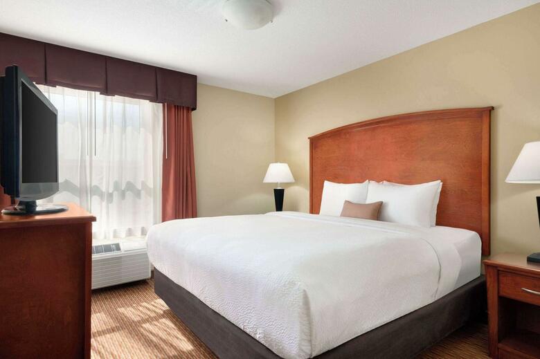 Hotel Mainstay Suites East Edmonton/sherwood Park
