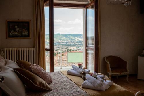 Hostal Residenza Le Terrazze Di Gualdo Rent Rooms