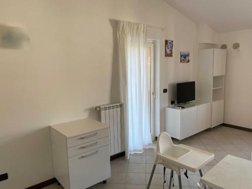 Apartamento Cala Di Sole Bilocale Con Terrazzo, E Piscina Condominiale