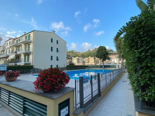 Apartamento Cala Di Sole Bilocale Con Terrazzo, E Piscina Condominiale