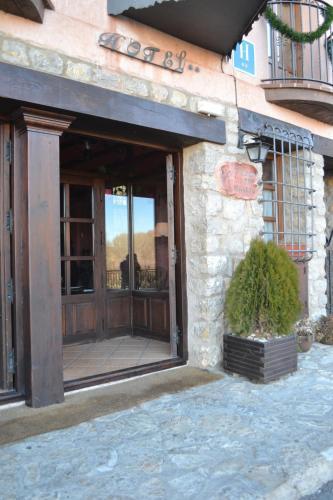 Hotel - Restaurante Prado Del Navazo