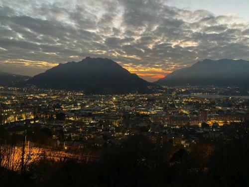 Hostal Panoramic Relax Luxury Villa Martina Lake Como