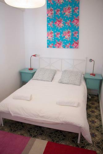 Hostal Bed And Beach Barcelona Guesthouse