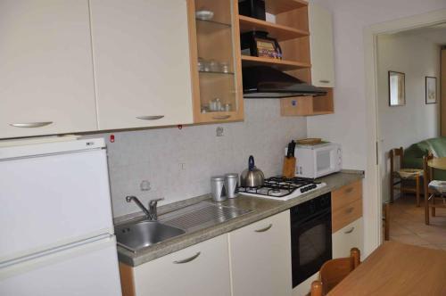 Apartment In Lazise/gardasee 21955