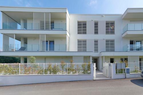 Apartmentsgarda - Le Terrazze Del Garda Residence
