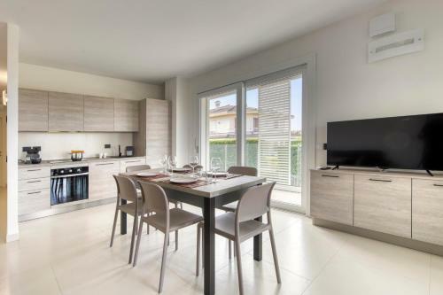 Apartmentsgarda - Le Terrazze Del Garda Residence