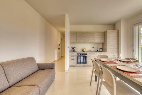 Apartmentsgarda - Le Terrazze Del Garda Residence