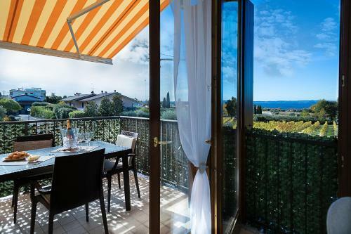 Apartment Blanco - Regarda Travel