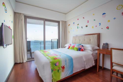 Sanya Seacube Holiday Hotel