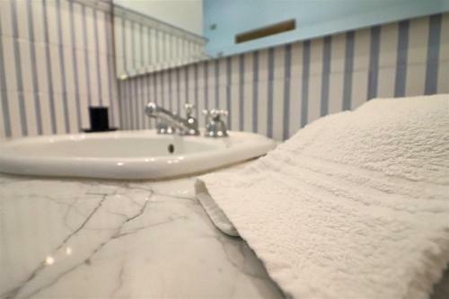 Hostal Room In Bb - B B Relais Delle Rose Lecce Iris - Comfort Double