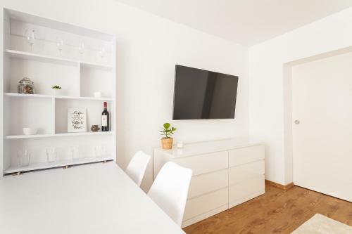 Design Apartment / 2 Room / Central / Contactless Check-in