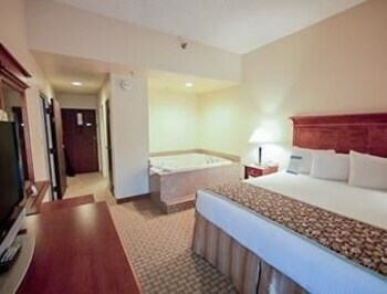 Sai Hotel And Convention By Magnuson-alexandria