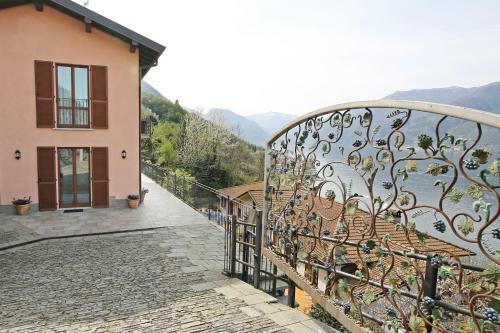 Apartments In Lezzeno Lake Como