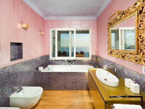 Luxurious Villa In Letojanni With Private Pool