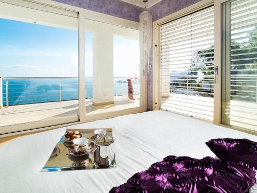 Luxurious Villa In Letojanni With Private Pool