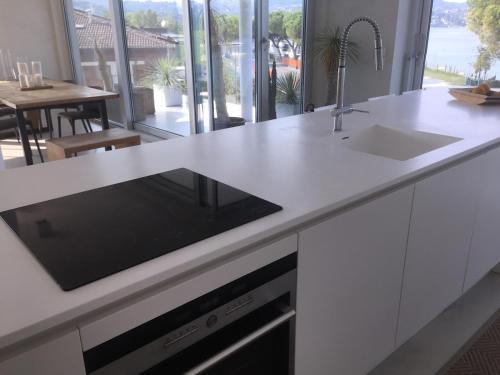 Apartamento The White Loft. Art&design Lakeview Luxury Duplex.