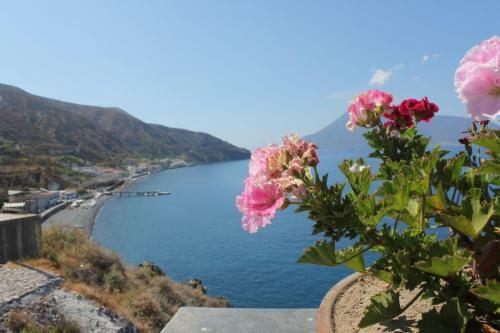 Apartamento Nerossidiana Sul Mare Di Lipari