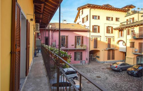 Beautiful Apartment In Luino With 1 Bedrooms