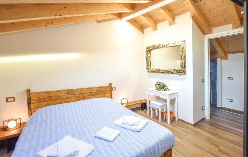 Beautiful Apartment In Luino With 1 Bedrooms