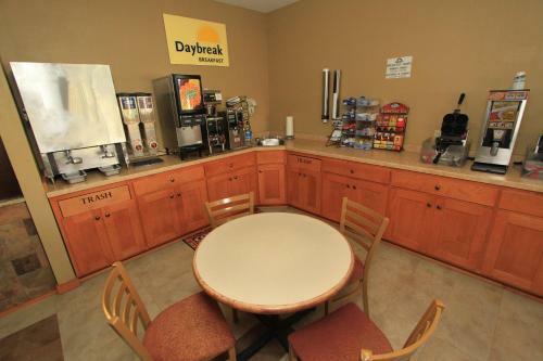 Hotel Days Inn - Columbia Mall