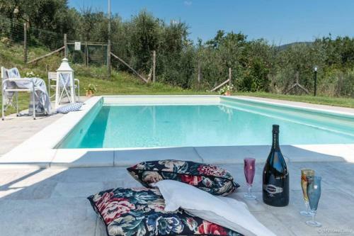 Alla Bella Aurora With Amazing Pool In Tuscany