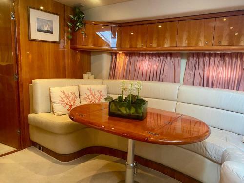 Yacht Night - Uso Esclusivo