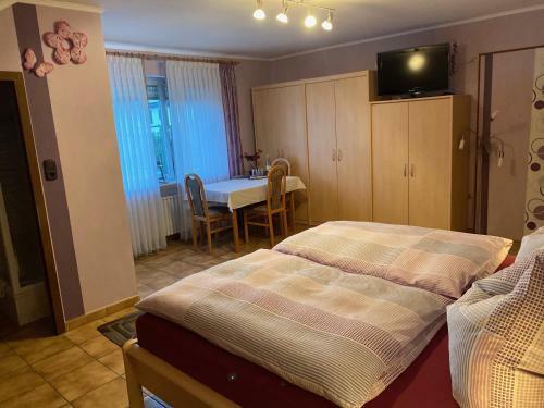 Hostal Pension G�rgen