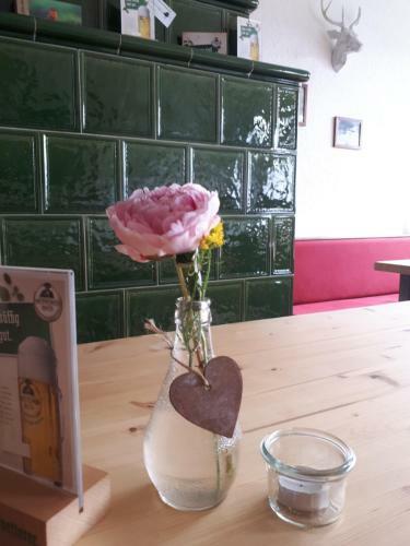 Hostal B & B Der Waldvogel