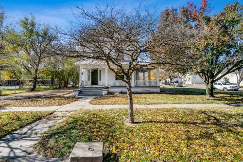 Gorgeous 5 Bedroom House