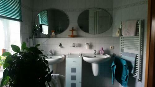 Apartamento Strasse Des Friedens