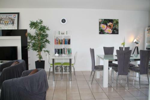 Apartamento Ferienwohnung-ferienliebe-lahn-dill