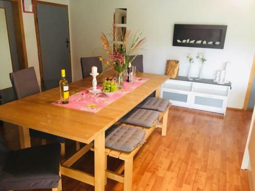 Apartamento Ferienwohnung ?am Gnaucks Hutberg?