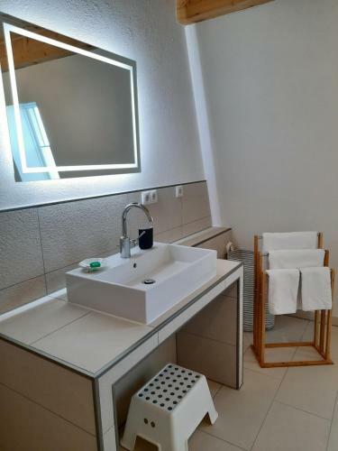 Apartamento Hof Ruemland Ferienwohnungen