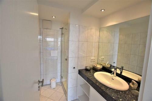 Apartamento Teckhaus-2-6-strandlaeufer-h-5-uebern