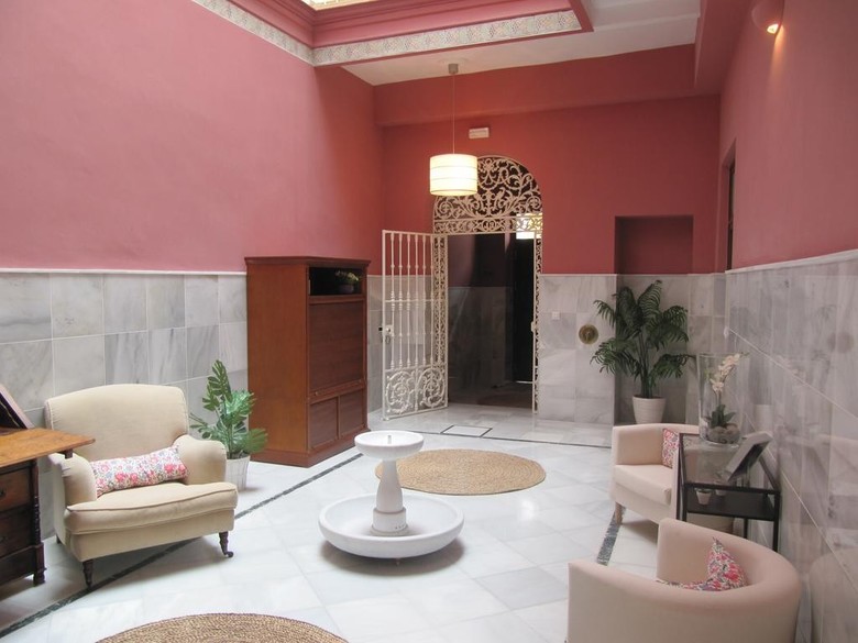 C&l Quintana By Life Apartments