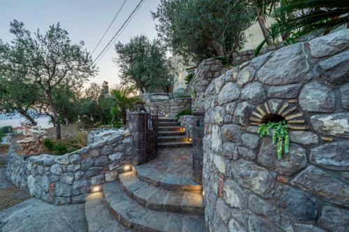 Villa Lubrense Luxury Home