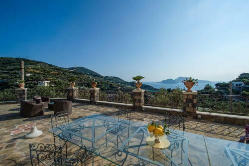 Villa Lubrense Luxury Home