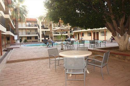 Hotel Bugambilia