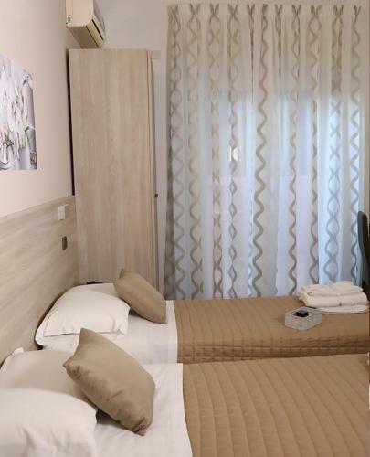 Bed & Breakfast Policlinico Happy Home