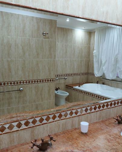 Bed & Breakfast Policlinico Happy Home
